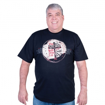 T-SHIRT DUAS CRUZES PRETA...